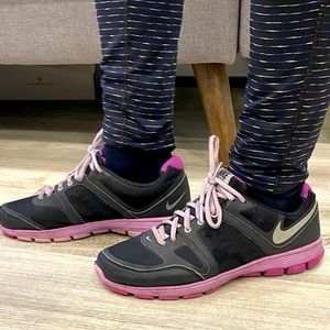 Nike ladies sneakers